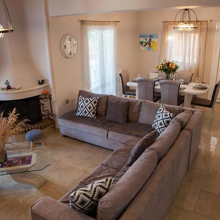 Mary Villa