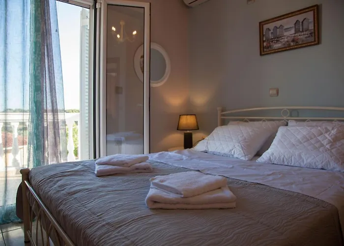 Mary Villa Dhorizata